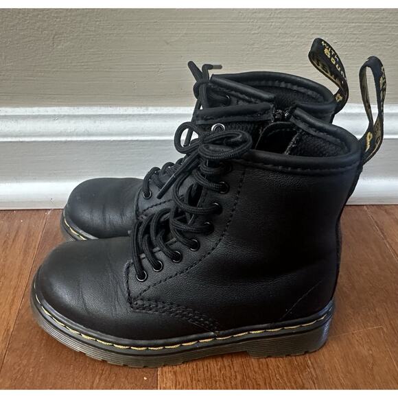 Dr Martens Kids Toddler Size 8 Black Leather Combat Boots Zip Doc Junior 1460 - Picture 2 of 9